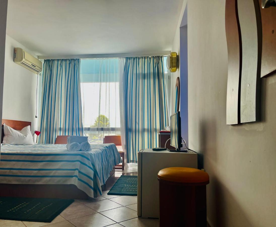 Hotel Topaz Jupiter Extérieur photo