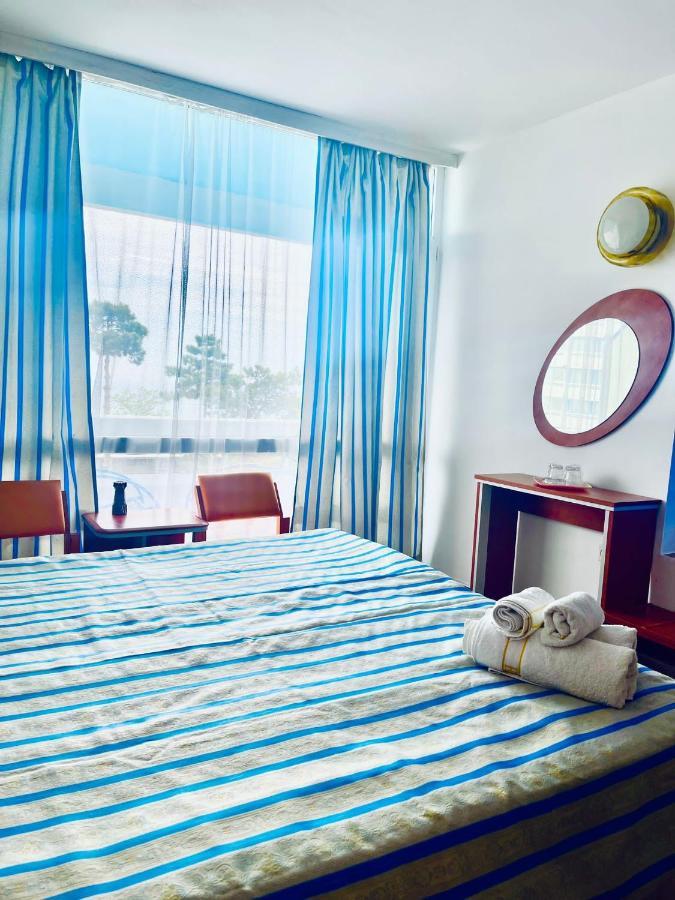 Hotel Topaz Jupiter Extérieur photo